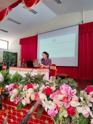 20240928084336(1).jpg - การมอบทุนนักเรียนกลุ่มใหม่ | https://ssl.ac.th