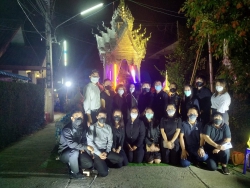 20220129073338(3).jpg - คณะครูและผู้บริหารร่วมเป็นเจ้าภาพสวดพระอภิธรรมคืนสุดท้ายคุณยาย คำบาง | https://ssl.ac.th