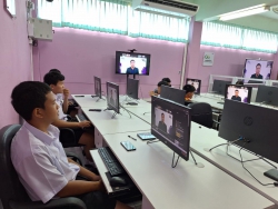 20241007073619(5).jpg - ศูนย์ดิจิทัลชุมชนโรงเรียนสันทรายหลวง จัดอบรมเกี่ยวกับเทคโนโลยีการเปลี่ยนเนื้อหาให้เป็นเงิน | https://ssl.ac.th