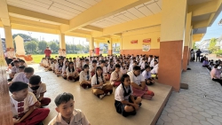 20241102043545.jpg - กิจกรรมหน้าเสาธงวันเปิดภาคเรียนที่ 2 ปีการศึกษา 2567 | https://ssl.ac.th
