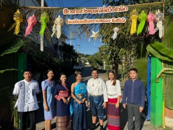 20241119090923.jpg - กิจกรรมสืบสานประเพณียี่เป็งรำลึก และงานลอยกระทง ของโรงเรียนสันทรายหลวง ประจำปีการศึกษา 2567 | https://ssl.ac.th