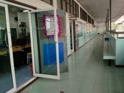 20220129075102.jpg - โรงเรียนเตรียมความพร้อมเพื่อต้อนรับการเปิดเรียนในวันจันทร์ที่ 24 มกราคม 2565  | https://ssl.ac.th