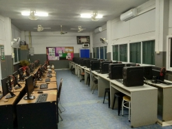 20220129075104.jpg - โรงเรียนเตรียมความพร้อมเพื่อต้อนรับการเปิดเรียนในวันจันทร์ที่ 24 มกราคม 2565  | https://ssl.ac.th