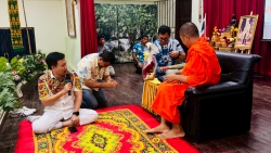 20250421024723(2).jpg - งานสระเกล้าดำหัวครูอาวุโสและทอดผ้าป่าศิษย์เก่า ประจำปี 2568 | https://ssl.ac.th