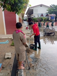 20250601022255(1).jpg - กิจกรรมขุดลอกท่อระบายน้ำ | https://ssl.ac.th