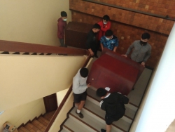20220214100604(2).jpg - หอศิลปวัฒนธรรม เชียงใหม่ มอบตู้ไม้แก่โรงเรียนไว้ใช้ประโยชน์ | https://ssl.ac.th