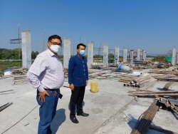20220214103055(1).jpg - เจ้าหน้าที่จากฝ่ายแผนฯ สพป.ชม. เขต. ๒ ตรวจเยี่ยมการก่อสร้างอาคาร | https://ssl.ac.th