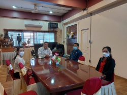 20220214103055(3).jpg - เจ้าหน้าที่จากฝ่ายแผนฯ สพป.ชม. เขต. ๒ ตรวจเยี่ยมการก่อสร้างอาคาร | https://ssl.ac.th