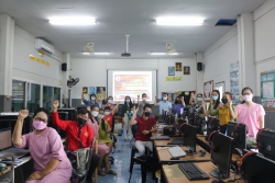 20210908003134.jpg - กิจกรรมแลกเปลี่ยนเรียนรู้(PLC)การจัดการเรียนการสอนในสถานการณ์โควิด 19   | https://ssl.ac.th