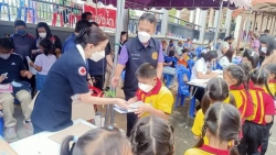 20220414130352.jpg - ฉีดวัคซีน เข็มที่ 1 ของนักเรียนชั้นประถมศึกษาปีที่ 2 | https://ssl.ac.th