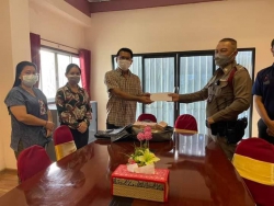 20210908004805.jpg - ภารกิจจ่ายเงิน2000 บาทตามโครงการมาตรการช่วยเหลือภาระด้านค่าใช้จ่ายด้านการศึกษาเพื่อบรรเทาผลกระทบของผู้ปกครอง  | https://ssl.ac.th