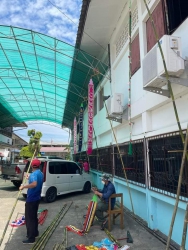20220414141704.jpg - เตรียมตกแต่งสถานที่งาน.สระเกล้าดำหัวครูอาวุโส | https://ssl.ac.th