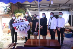 20220414142909.jpg - ทีมงาน..สันทรายหลวง วางหรีด  เคารพ.คุณแม่ ท่านผอ. ศรีลา  (ผอ.กลุ่มการเงินฯ เขต.2) | https://ssl.ac.th