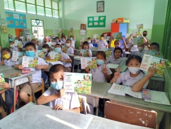 20220609050243.jpg - ขอขอบคุณ ท่าน. Mr. Keith Henderson  และคณะฯ | https://ssl.ac.th