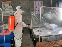 20220630043816.jpg - เทศบาลตำบลสันทรายหลวง มาฉีดพ่นน้ำยา ฆ่าเชื้อโควิด-19 | https://ssl.ac.th