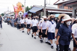 20220726065056(2).jpg - ทีมบริหารตัวแทนคณะครูและนักเรียน ร่วมฌาปนกิจศพ ดช. อภิรักษ์ พิบูลย์ | https://ssl.ac.th