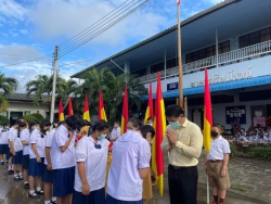 20220823030859.jpg - พิธีประดับเครื่องหมายสภานักเรียน | https://ssl.ac.th