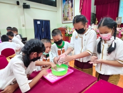 20220823031703(3).jpg - กิจกรรมการจัดการเรียนการสอน stem ด้วยเทคโนโลยีดิจิทัล ให้กับนักเรียนชั้นป.4/1  | https://ssl.ac.th