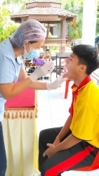 20220831071329(1).jpg - จนท.สาธารณสุข รพ.สต.บ้านท่อให้ความอนุเคราะห์มาดูแลสุขภาพช่องปากให้กับนักเรียน | https://ssl.ac.th