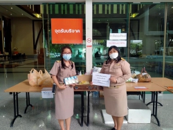 20210922090348.jpg - ส่งมอบกำลังใจให้กับนักเรียนและครอบครัวที่ติดโควิด-19 ณ โรงพยาบาลสนาม  | https://ssl.ac.th