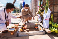 20210922091012(1).jpg - พิธียกเสาเอกและบวงสรวงสิ่งศักดิ์สิทธิ์การก่อสร้างอาคารเรียนแบบ318ล/55-ข เขตแผ่นดินไหว | https://ssl.ac.th