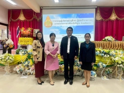 20221116024555.jpg - ผอ.ประพันธ์ ทองหนัก รับโล่. อันดับ. 1 ITA ของโรงเรียน  | https://ssl.ac.th