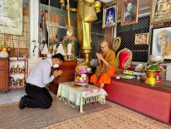 20230112062222.jpg - ทีมงานบริหารและตัวแทนคณะครูร่วมกราบนมัสการฯสวัสดีปีใหม่ ท่านพระครูฯ หลวงพ่อเจ้าคณะอำเภอสันทราย | https://ssl.ac.th
