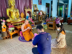 20230112062227.jpg - ทีมงานบริหารและตัวแทนคณะครูร่วมกราบนมัสการฯสวัสดีปีใหม่ ท่านพระครูฯ หลวงพ่อเจ้าคณะอำเภอสันทราย | https://ssl.ac.th
