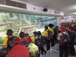 20230222092116(2).jpg - กิจกรรมทัศนศึกษาแหล่งเรียนรู้นอกสถานที่ ของน้องๆ อนุบาล 2-3ป.1-3 ณ สวนสัตว์เชียงใหม่ | https://ssl.ac.th