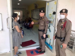 20230304084805.jpg - ท่าน พ.ต.ท.ธเนตร รองฯ ผกก.สภ.สันทราย และคณะฯ ให้ความอนุเคราะห์ตรวจเยี่ยม เพื่อเสริมสร้างความปลอดภัยกับนักเรียน,คณะครูฯ | https://ssl.ac.th