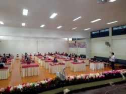20211014024345(2).jpg - ผู้บริหาร ข้าราชการครูและบุคลากรทางการศึกษาโรงเรียนสันทรายหลวง  เข้าร่วมประชุมชี้แจงเรื่องเกณฑ์ ว PA ผ่าน ZOOM | https://ssl.ac.th