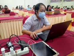 20211014024346(1).jpg - ผู้บริหาร ข้าราชการครูและบุคลากรทางการศึกษาโรงเรียนสันทรายหลวง  เข้าร่วมประชุมชี้แจงเรื่องเกณฑ์ ว PA ผ่าน ZOOM | https://ssl.ac.th