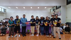 20230612074944.jpg - ทีมงานคุณลุงเสือดำใจเกินร้อยพร้อมมูลนิธิขาเทียมมาให้แรงบันดาลใจและมอบลูกตะกร้อแก่โรงเรียน | https://ssl.ac.th