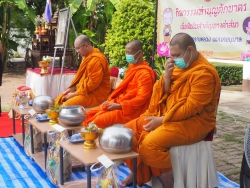 20230612090512.jpg - กิจกรรมวันวิสาขบูชาทำบุญวันสำคัญทางพระพุทธศาสนาของน้องอนุบาล | https://ssl.ac.th