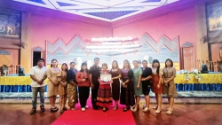 20230923084624.jpg - กษิณาลัยด้วยหัวใจรักและผูกพัน แสดงความยินดีกับคุณครูสุวิมล จันทร์ปิง | https://ssl.ac.th