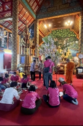 20231002080140.jpg - ผอ.ประพันธ์ ทองหนัก ร่วมทำบุญทอดผ้าป่าวัดข้าวแท่นน้อย | https://ssl.ac.th