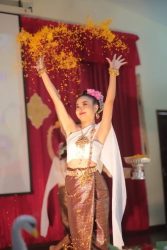 20231116032730.jpg - รับมอบทุนการศึกษากิ่งกาชาด อำเภอสันทราย | https://ssl.ac.th