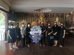 20210804080013(1).jpg - เคารพศพคุณแม่ คุณครูจันทร์ฉาย ( กรรมการสถานศึกษา รร ) (งานชุมชนสัมพันธ์) | https://ssl.ac.th