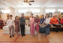 20231118071231.jpg - ขอขอบพระคุณ คุณ.สรารี โชติกนันท์ มอบเงิน 20,000 บาท เพื่อพัฒนาห้องสมุด รร.สันทรายหลวง | https://ssl.ac.th