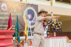 20231124071734(3).jpg - ผู้กำกับลูกเสือ ลูกเสือและเนตรนารีโรงเรียนสันทรายหลวง ร่วมถวายราชสดุดีรัชกาลที่ 6 เนื่องในวันวันพระมหาธีราชเจ้า | https://ssl.ac.th