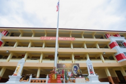 20231124071738(4).jpg - ผู้กำกับลูกเสือ ลูกเสือและเนตรนารีโรงเรียนสันทรายหลวง ร่วมถวายราชสดุดีรัชกาลที่ 6 เนื่องในวันวันพระมหาธีราชเจ้า | https://ssl.ac.th