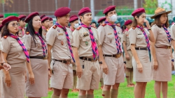 20231124071739(8).jpg - ผู้กำกับลูกเสือ ลูกเสือและเนตรนารีโรงเรียนสันทรายหลวง ร่วมถวายราชสดุดีรัชกาลที่ 6 เนื่องในวันวันพระมหาธีราชเจ้า | https://ssl.ac.th