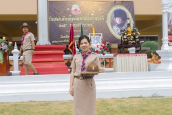 20231124071743(5).jpg - ผู้กำกับลูกเสือ ลูกเสือและเนตรนารีโรงเรียนสันทรายหลวง ร่วมถวายราชสดุดีรัชกาลที่ 6 เนื่องในวันวันพระมหาธีราชเจ้า | https://ssl.ac.th