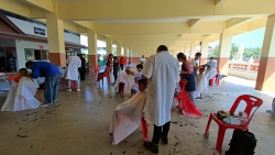 20231201073757.jpg -  วิทยาลัยสารพัดช่างเชียงใหม่ มาให้บริการตัดผมฟรีแก่นักเรียนโรงเรียนสันทรายหลวง | https://ssl.ac.th