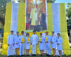 20231209110501.jpg - ตัวแทนคณะครูร่วมกิจกรรมวันคล้ายวันพระบรมราชสมภพ วันชาติและวันพ่อแห่งชาติ | https://ssl.ac.th