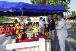 20231209120020.jpg -  พิธีขึ้นศาลพระภูมิเจ้าที่ใหม่ ที่โรงเรียนสันทรายหลวง แผนกอนุบาล | https://ssl.ac.th