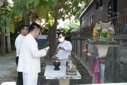 20231209120055.jpg -  พิธีขึ้นศาลพระภูมิเจ้าที่ใหม่ ที่โรงเรียนสันทรายหลวง แผนกอนุบาล | https://ssl.ac.th