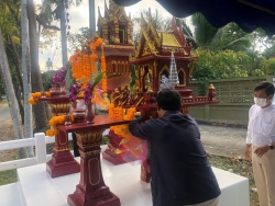 20231209120224.jpg -  พิธีขึ้นศาลพระภูมิเจ้าที่ใหม่ ที่โรงเรียนสันทรายหลวง แผนกอนุบาล | https://ssl.ac.th