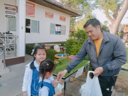 20231219021516(4).jpg - กิจกรรม เศรษฐกิจพอเพียง ของนักเรียนอนุบาลโรงเรียนสันทรายหลวง | https://ssl.ac.th