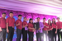 20231219022555.jpg - ผู้บริหารและคณะครูร่วมส่งท่านรองฯ นัยน์ปพร ปานกลัด และครูคำนึง  วงศ์ใหญ่ รับตำแหน่งผู้อำนวยการโรงเรียน | https://ssl.ac.th